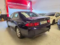 Usado Honda Accord Comfort 155 CV (114 kW) 2004 Azul Berlina