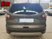 Usado Ford Kuga Titanium 150 CV (110 kW) 2019 Gris / plata SUV