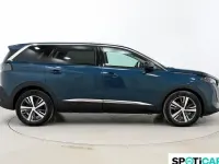 Usado Peugeot 5008 Allure 130 CV (95 kW) 2022 Azul SUV