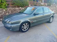 Usado Jaguar X-type Executive 130 CV (95 kW) 2005 Gris / plata Berlina