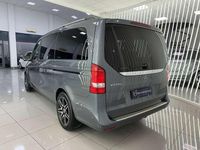 Usado Mercedes V220 Avantgarde 163 CV (119 kW) 2018 Gris / plata Monovolumen