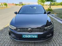 Usado VW Passat R-line 150 CV (110 kW) 2020 Gris Familiar