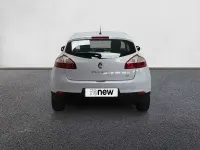 Usado Renault Mégane III Life 95 CV (69 kW) 2014 Blanco Utilitario