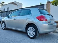 Usado Toyota Auris Luna 126 CV (92 kW) 2008 Gris / plata Utilitario