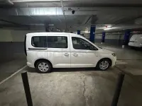 Usado VW Caddy 122 CV (89 kW) 2021 Blanco Monovolumen