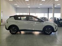 Usado Hyundai Bayon 100 CV (73 kW) 2023 Blanco SUV