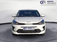 Usado Kia Rio 84 CV (61 kW) 2022 Blanco Berlina
