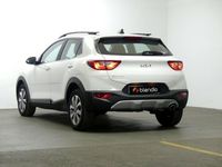 Usado Kia Stonic 84 CV (61 kW) 2022 Blanco SUV