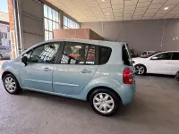 Usado Renault Grand Modus Exception 90 CV (66 kW) 2011 Azul Monovolumen