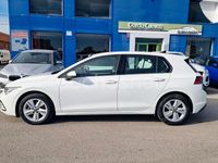 Usado VW Golf VIII 115 CV (84 kW) 2021 Blanco Berlina