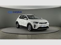 Usado Kia Stonic 84 CV (61 kW) 2023 Clear white (sólido) SUV
