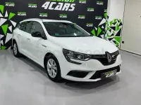 Usado Renault Mégane GrandTour LIMITED 115 CV (84 kW) 2020 Blanco Familiar