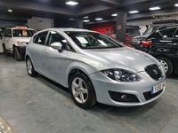 Usado Seat Leon Reference 105 CV (77 kW) 2011 Gris / plata Berlina