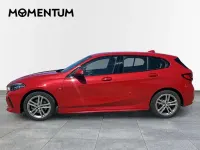 Usado BMW 118 Comfort Edition 150 CV (110 kW) 2022 Rojo Utilitario