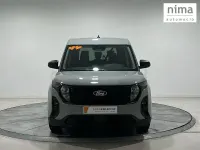 Usado Ford Tourneo Courier Trend 125 CV (91 kW) 2024 Gris / plata Monovolumen
