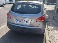 Usado Nissan Qashqai Acenta 115 CV (84 kW) 2008 Gris / plata SUV