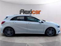 Usado Mercedes A180 AMG line 122 CV (89 kW) 2017 Blanco Berlina