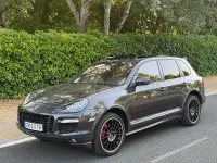 Usado Porsche Cayenne GTS 405 CV (297 kW) 2010 Gris / plata SUV