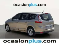 Usado Renault Grand Scénic III Dynamique 131 CV (96 kW) 2013 Beige Monovolumen