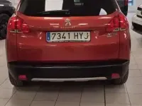 Usado Peugeot 2008 Allure 114 CV (83 kW) 2014 Naranja SUV