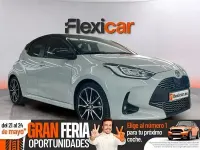 Usado Toyota Yaris Hybrid Sport 116 CV (85 kW) 2024 Gris