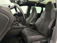 Usado Seat Leon 4Drive 300 CV (220 kW) 2019 Blanco Familiar