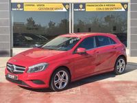 Usado Mercedes A180 Urban 109 CV (80 kW) 2013 Rojo Berlina
