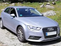 Usado Audi A3 Attraction 110 CV (80 kW) 2016 Gris / plata Berlina