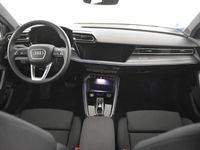 Usado Audi A3 Sportback e-tron 204 CV (150 kW) 2025 Gris/plata Utilitario