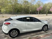 Usado Renault Mégane LIMITED 110 CV (80 kW) 2014 Blanco Coupe
