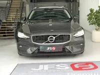 Usado Volvo V60 150 CV (110 kW) 2020 Gris / plata Familiar