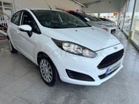 Usado Ford Fiesta Trend 75 CV (55 kW) 2016 Blanco Berlina
