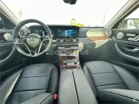 Usado Mercedes E300 306 CV (225 kW) 2022 Gris / plata Familiar