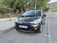 Usado Citroën C3 Feel 82 CV (60 kW) 2016 Negro Berlina