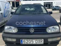 Usado VW Golf Cabriolet 100 CV (73 kW) 1998 Azul Descapotable
