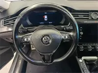 Usado VW Arteon Elegance 150 CV (110 kW) 2019 Gris / plata Utilitario