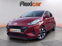 Usado Hyundai i10 67 CV (49 kW) 2024 Rojo Utilitario