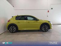 Usado Peugeot e-208 GT 114 kW (156 CV) 2024 Amarillo Utilitario