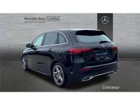 Usado Mercedes B180 109 CV (80 kW) 2024 Negro Utilitario