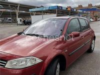 Usado Renault Mégane II Dynamique 120 CV (88 kW) 2004 Rojo Berlina