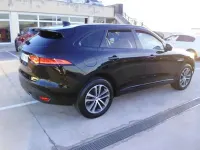 Usado Jaguar F-Pace R-Sport 241 CV (177 kW) 2018 Negro SUV