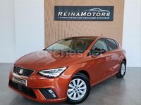 Usado Seat Ibiza Style Plus 95 CV (69 kW) 2018 Naranja Berlina