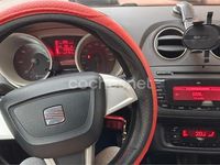 Usado Seat Ibiza Sport 90 CV (66 kW) 2009 Rojo Berlina