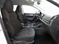 Usado Skoda Karoq Selection 150 CV (110 kW) 2024 Blanco SUV