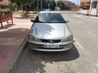 Usado Peugeot 406 110 CV (80 kW) 1999 Gris / plata Berlina