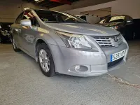 Usado Toyota Avensis Advance 126 CV (92 kW) 2009 Gris / plata Berlina