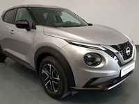 Usado Nissan Juke N-Connecta 114 CV (83 kW) 2024 Plata diamante SUV