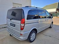 Usado Mercedes Viano 163 CV (119 kW) 2010 Gris / plata Monovolumen