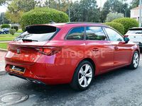 Usado Seat Leon FR 150 CV (110 kW) 2021 Granate Familiar