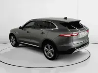 Usado Jaguar F-Pace R-Dynamic 204 CV (150 kW) 2023 Gris SUV